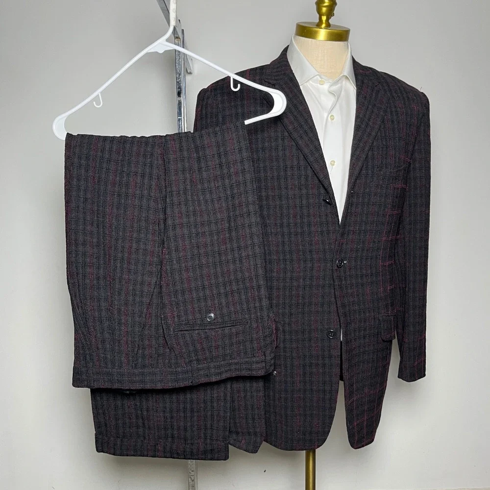 Cigar Couture Suit Mens 40L W34 Charcoal Burgundy Plaid 3-Button Textured Blazer
